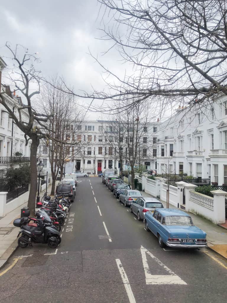 Looking for a truly unique experience while in London? How about afternoon tea while riding on a vintage double-decker bus? Read all about my fun experience on B-Bakery's bus tour! #london #afternoontea #england #bustour #europe #travel